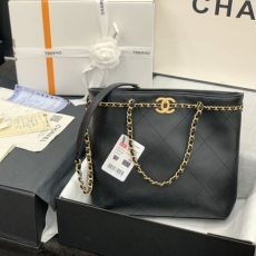 Chanel Shopping Bags